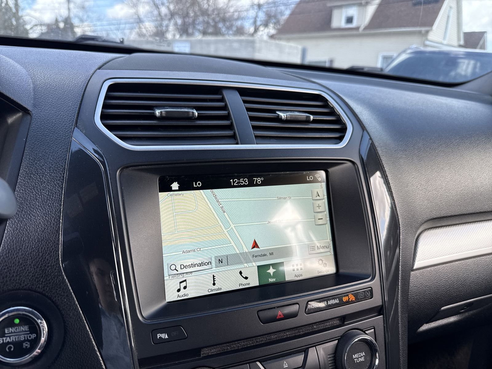 Used 2017 Ford Explorer XLT w/ Equipment Group 202A image 34