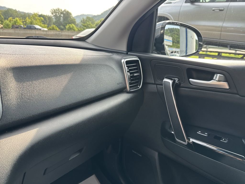 Used 2021 Kia Sportage EX w/ EX Technology Package image 24