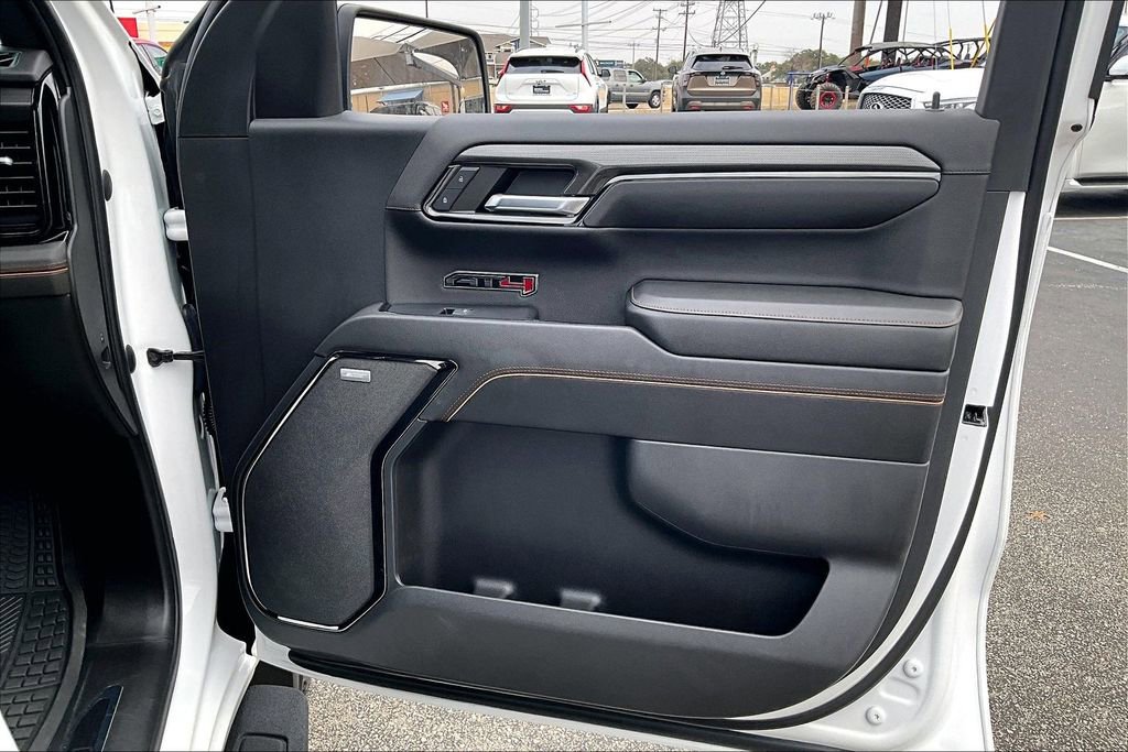 Used 2023 GMC Sierra 1500 AT4 w/ Technology Package image 23