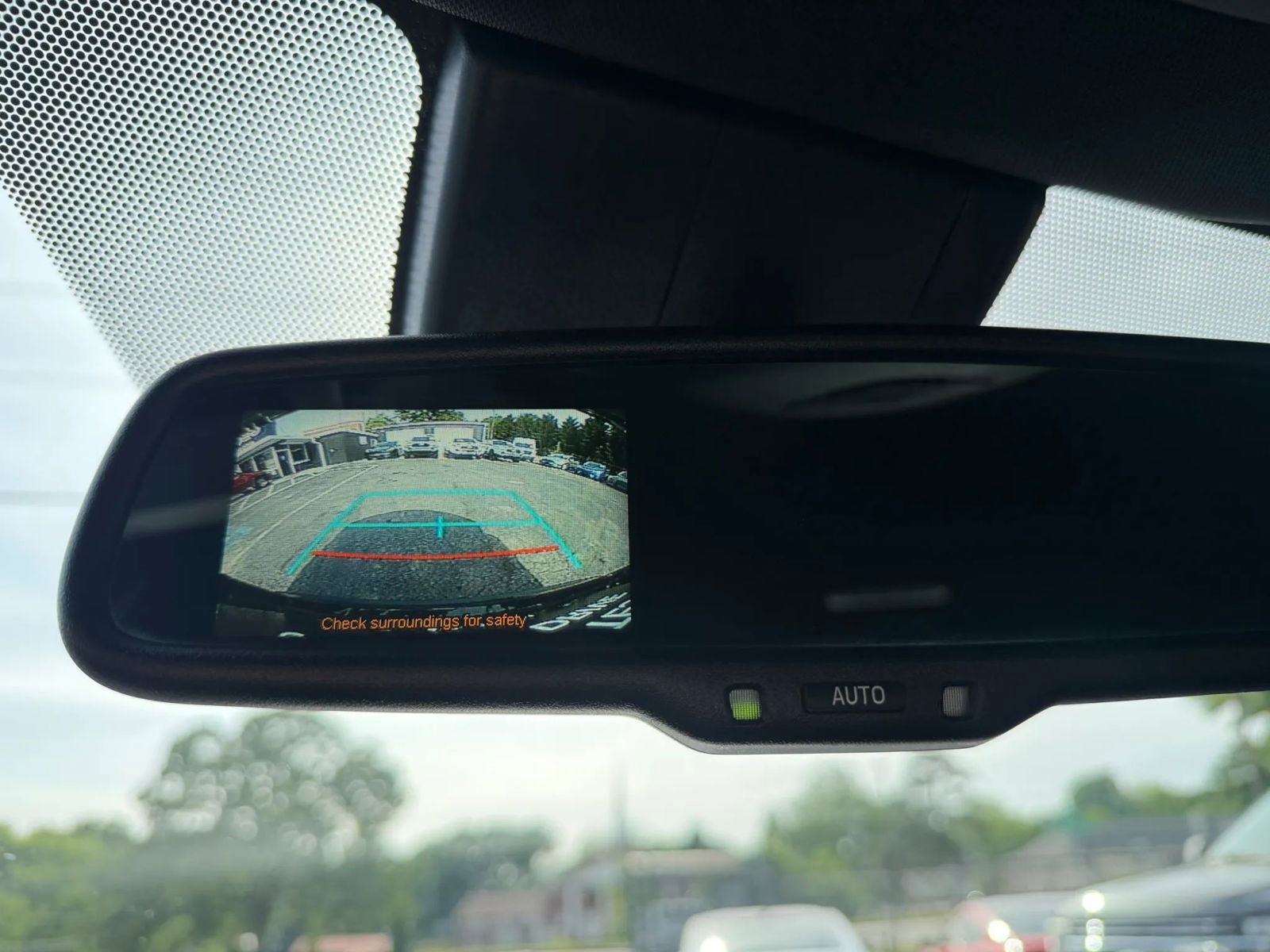 Used 2018 Toyota C-HR XLE FWD image 15
