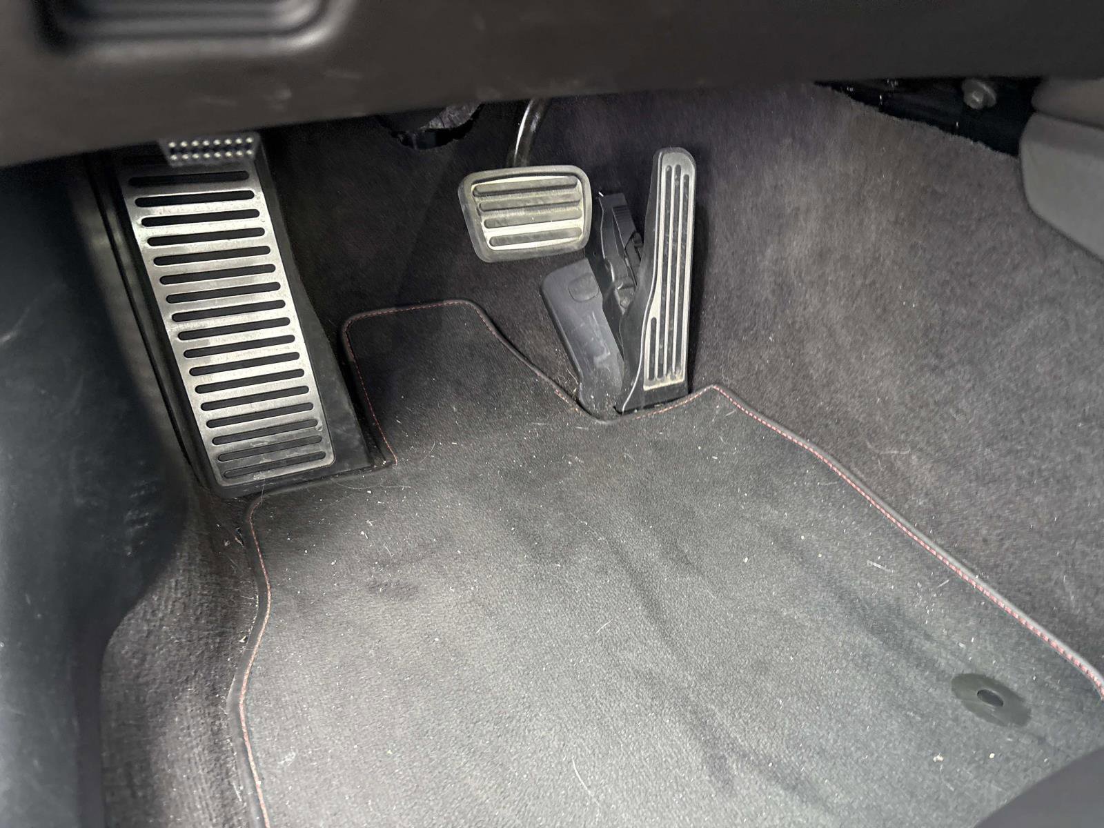 Used 2020 Chevrolet Corvette 3LT w/ 3LT Preferred Equipment Group image 20