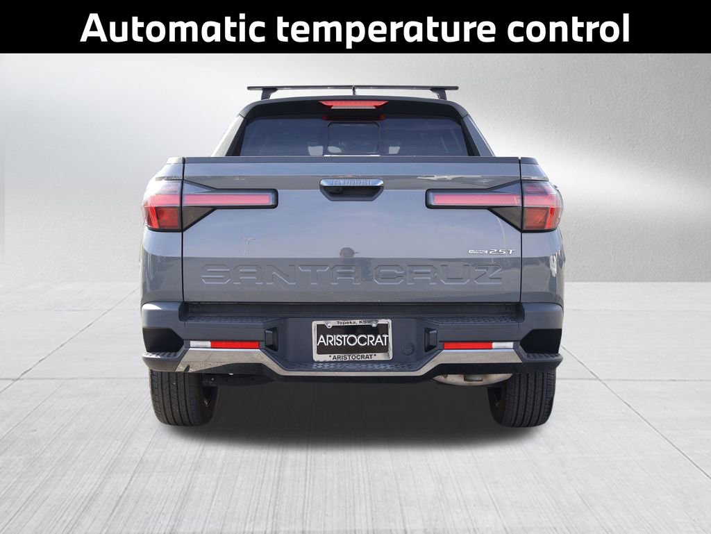 Used 2022 Hyundai Santa Cruz Limited image 8