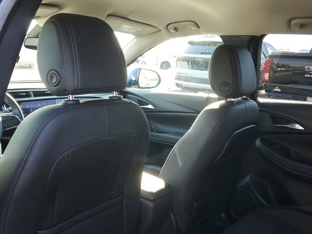 Certified 2023 Buick Encore GX Select w/ Safety Package II FWD image 9