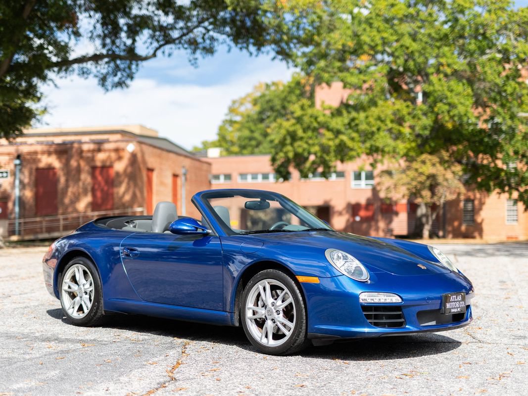 Used 2009 Porsche 911 Carrera RWD image 6