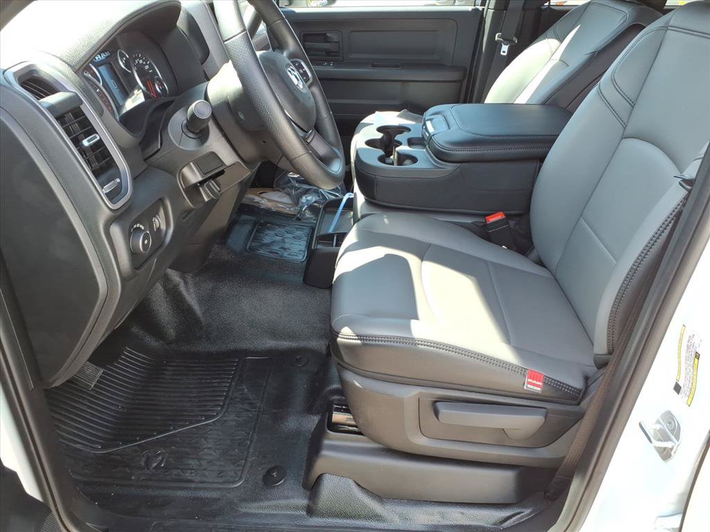 New 2026 RAM 5500 Tradesman AWD/4WD image 12