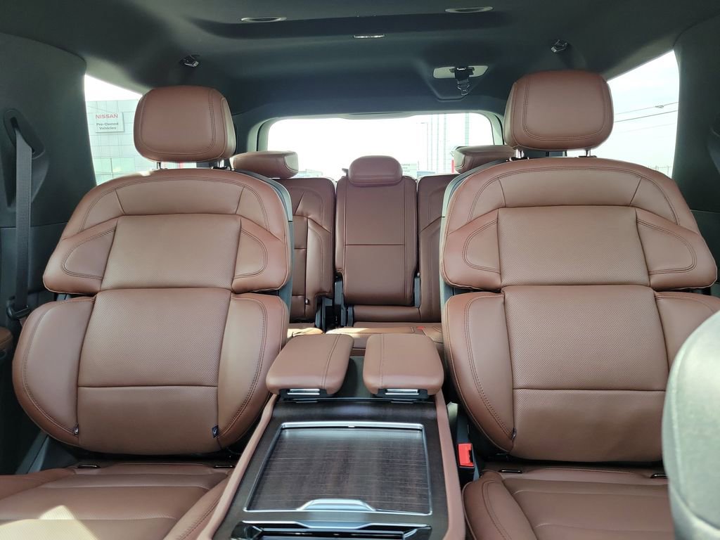 New 2026 Lincoln Navigator L Reserve AWD/4WD image 18