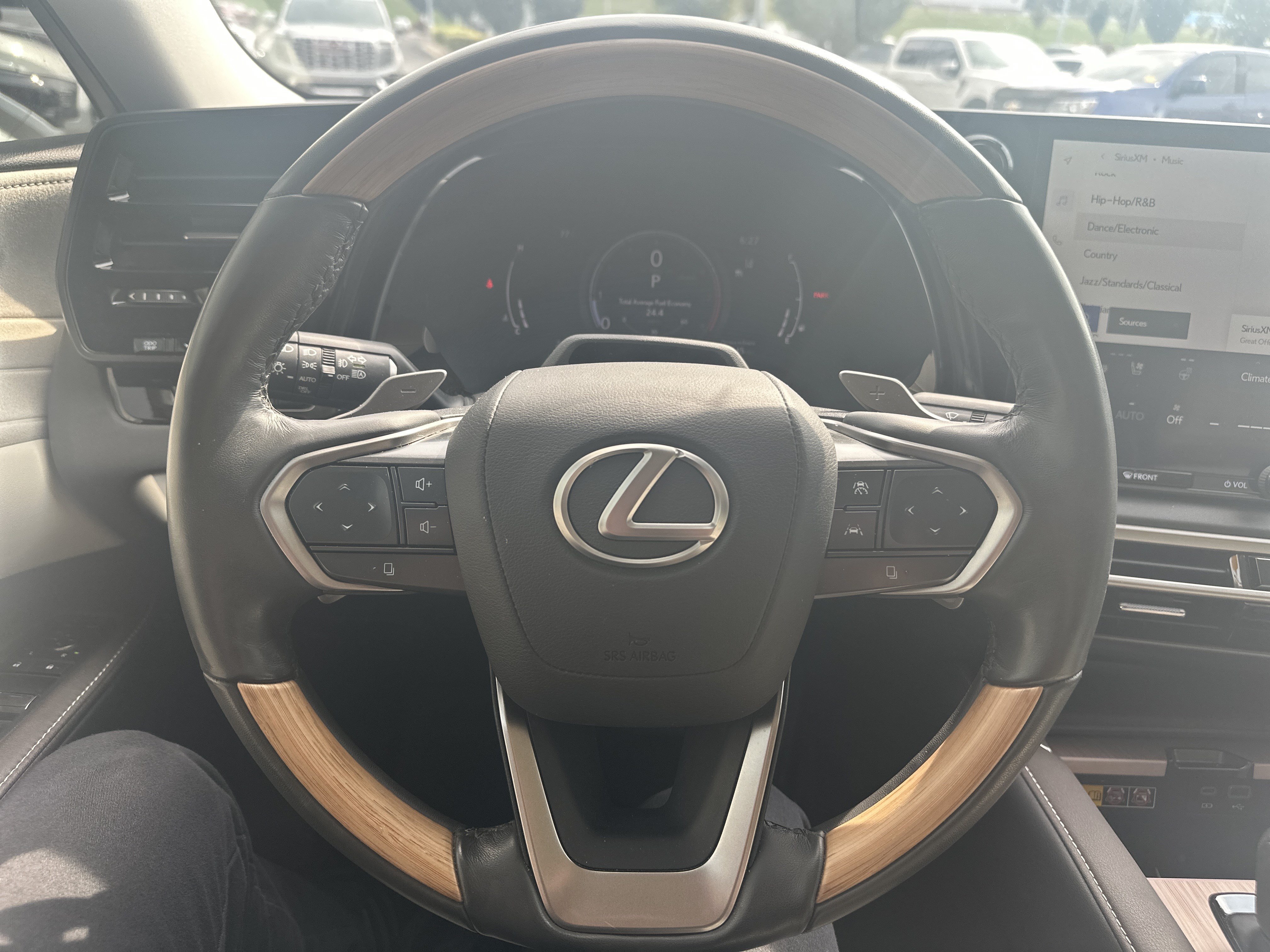 Used 2024 Lexus RX 350 AWD w/ Convenience Package image 17