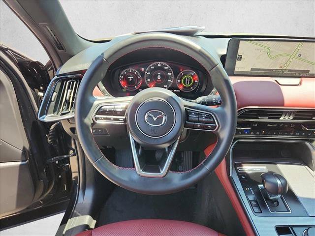 Used 2025 MAZDA CX-70 Plug-In Hybrid w/ Premium Plus AWD/4WD image 17