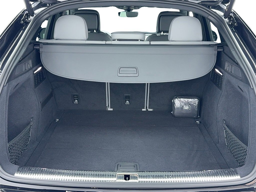 Used 2022 Audi Q5 2.0T Premium Plus image 12