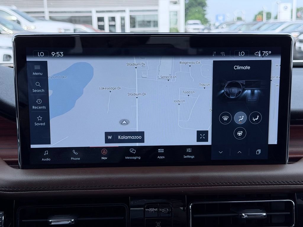 Used 2023 Lincoln Nautilus Reserve AWD/4WD image 41