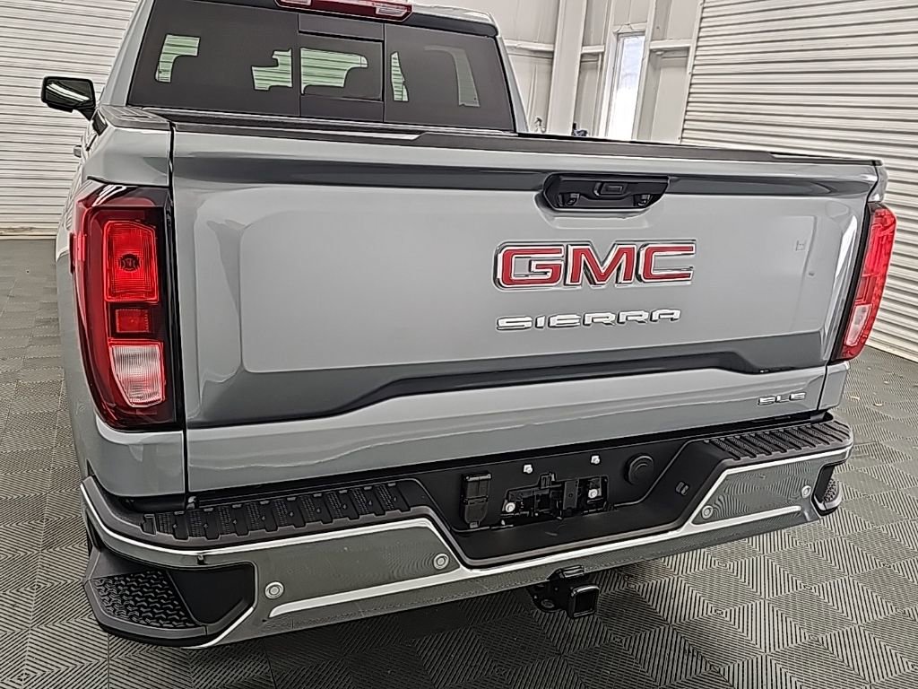 New 2026 GMC Sierra 1500 SLE w/ Preferred Package image 7
