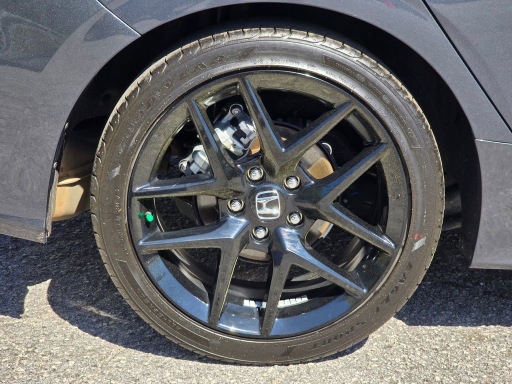 Used 2025 Honda Civic Sport image 14