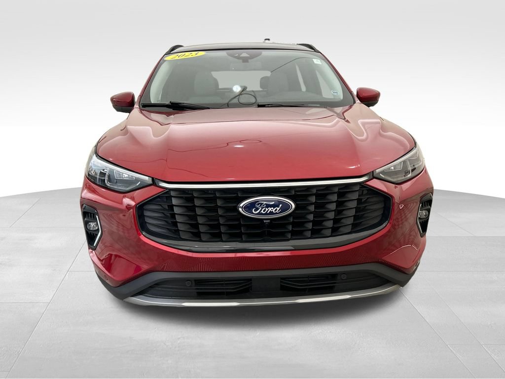 Used 2023 Ford Escape Platinum AWD/4WD image 9