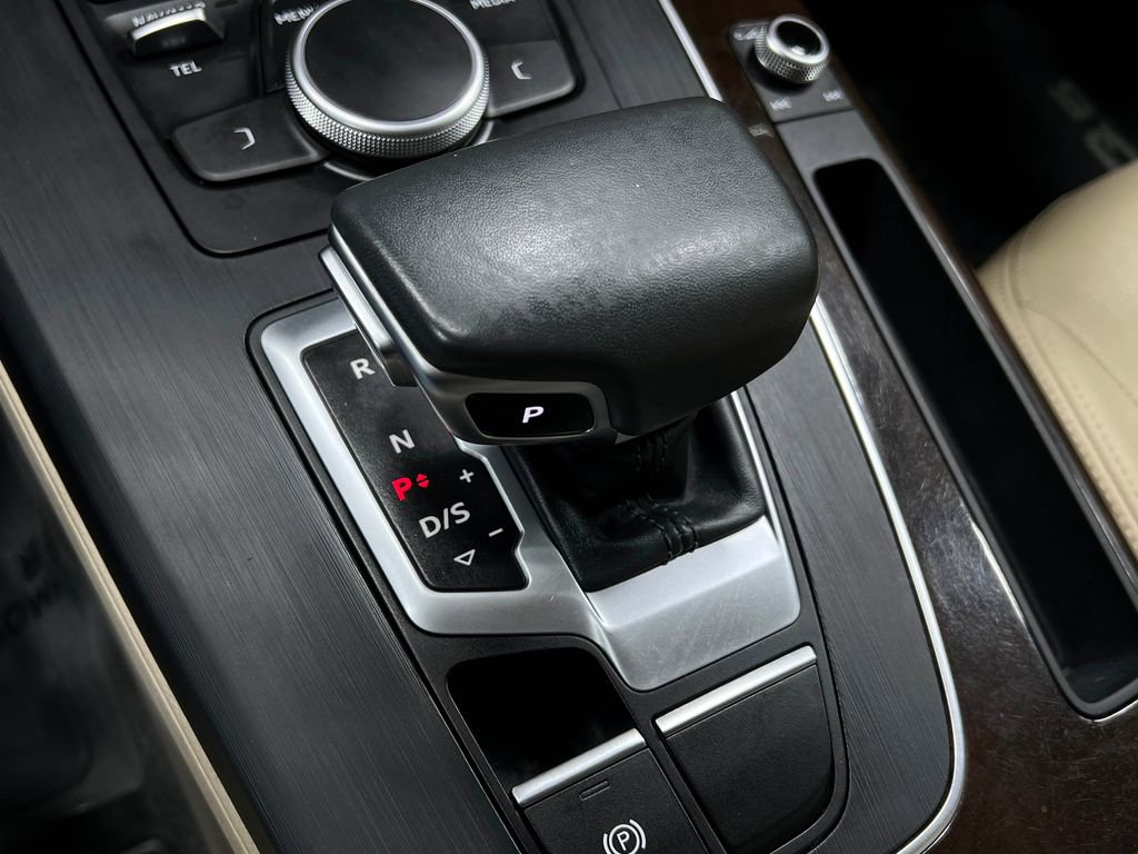 Used 2019 Audi Q5 2.0T Premium image 28