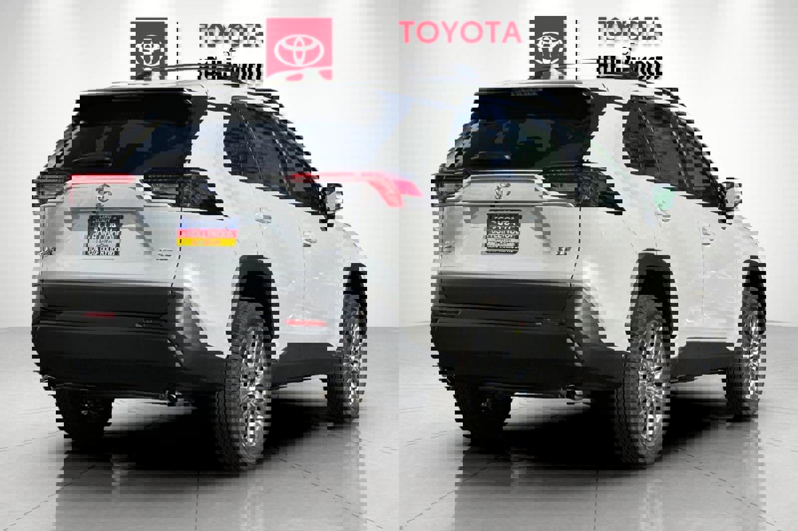 New 2025 Toyota RAV4 XLE Premium image 4