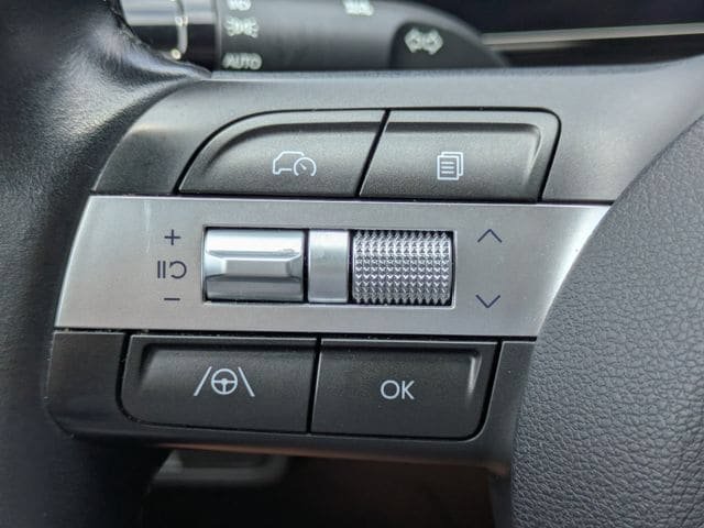 Used 2024 Hyundai Kona SEL AWD/4WD image 23