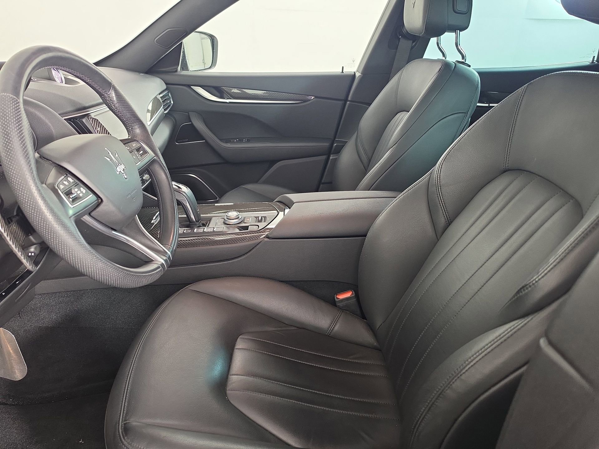 Used 2022 Maserati Levante Modena AWD/4WD image 15