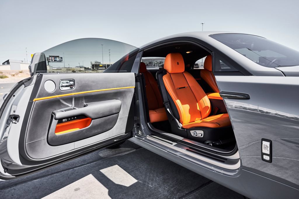 Used 2020 Rolls-Royce Wraith RWD image 23