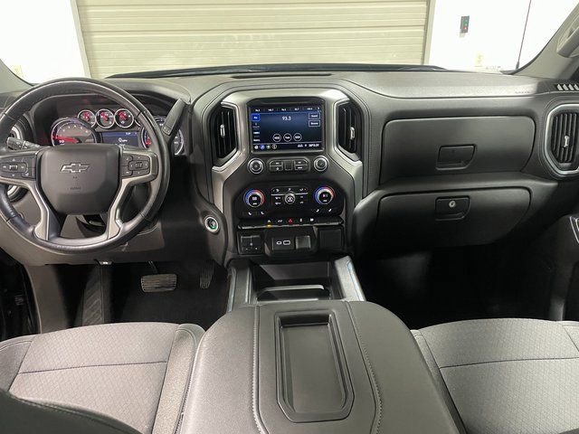 Used 2021 Chevrolet Silverado 1500 RST w/ Max Trailering Package image 13