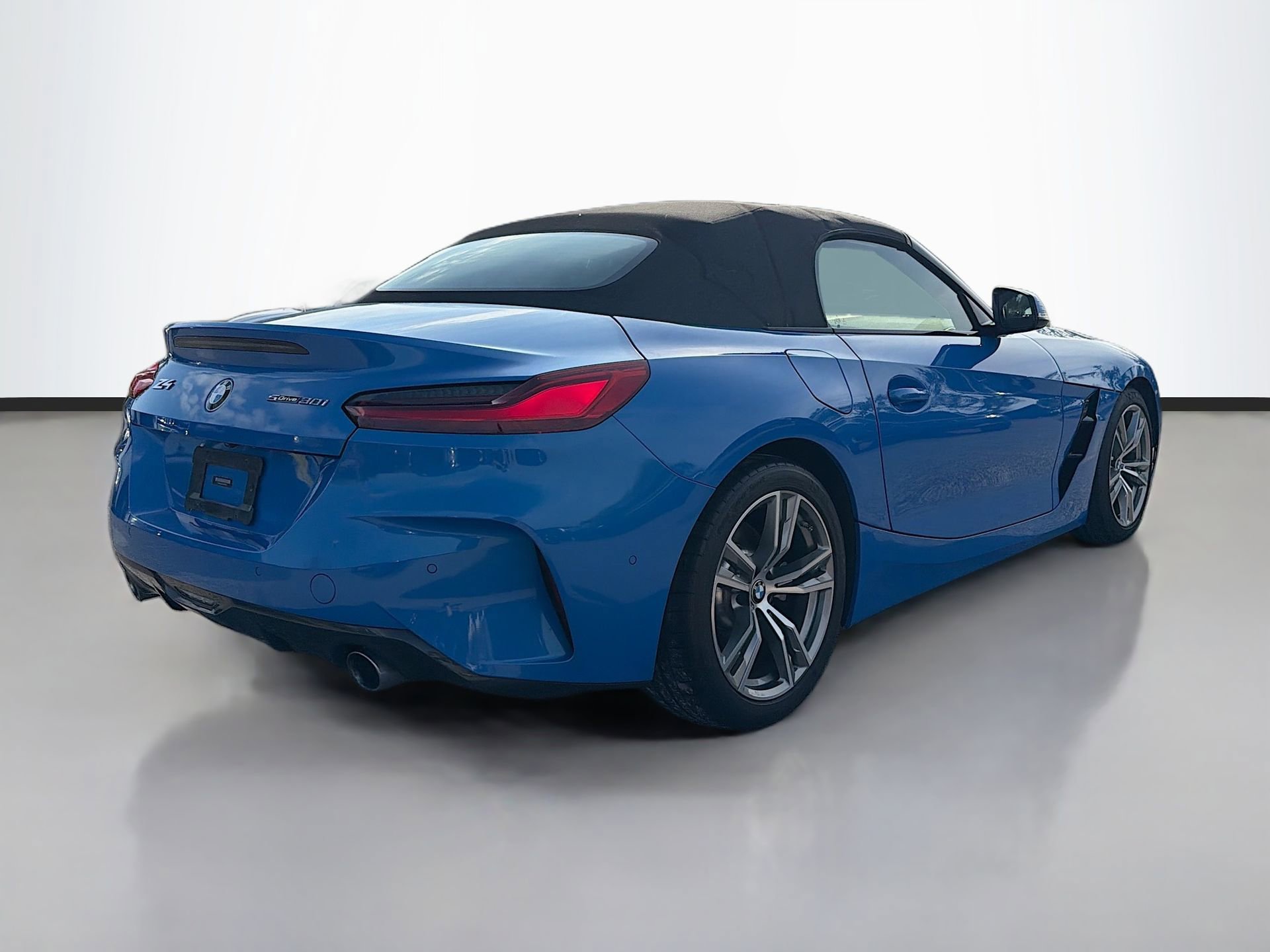 Used 2020 BMW Z4 sDrive30i w/ Premium Package image 4