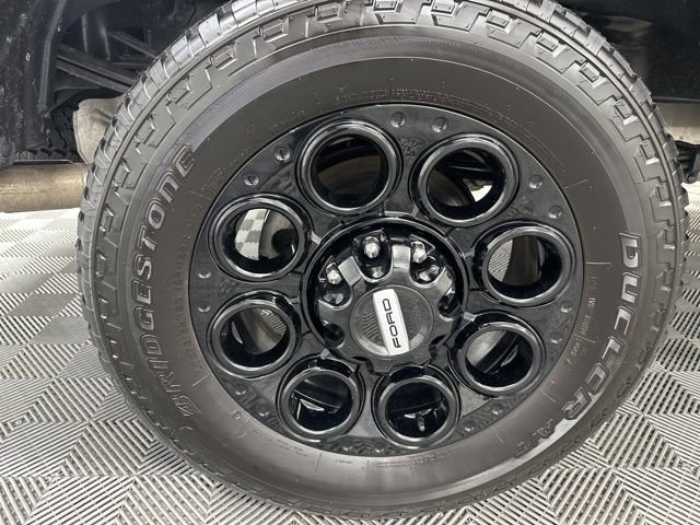 Used 2025 Ford F250 XLT w/ Black Appearance Package image 8