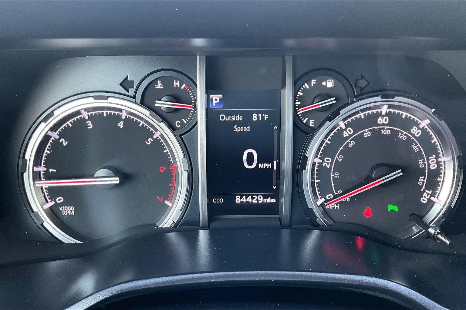Used 2023 Toyota 4Runner Limited AWD/4WD image 19