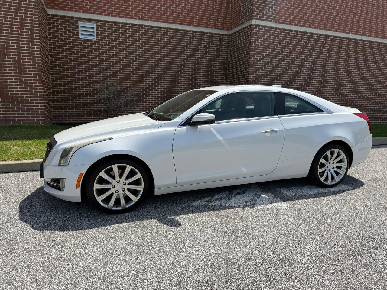 Used 2016 Cadillac ATS Premium w/ Driver Assist Package AWD/4WD image 5