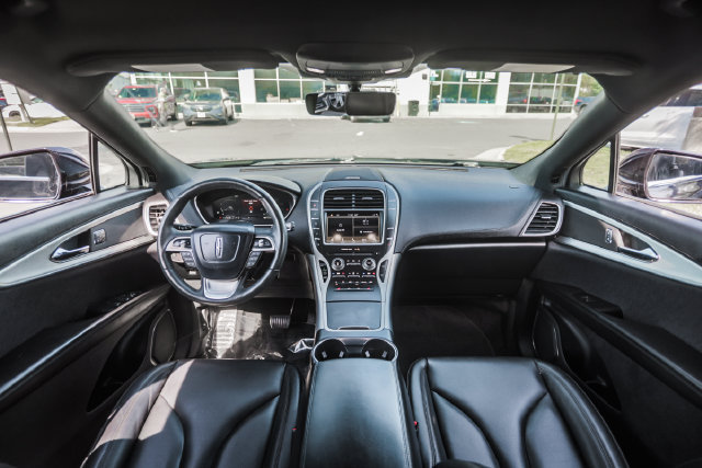 Used 2019 Lincoln Nautilus Premier AWD/4WD image 43