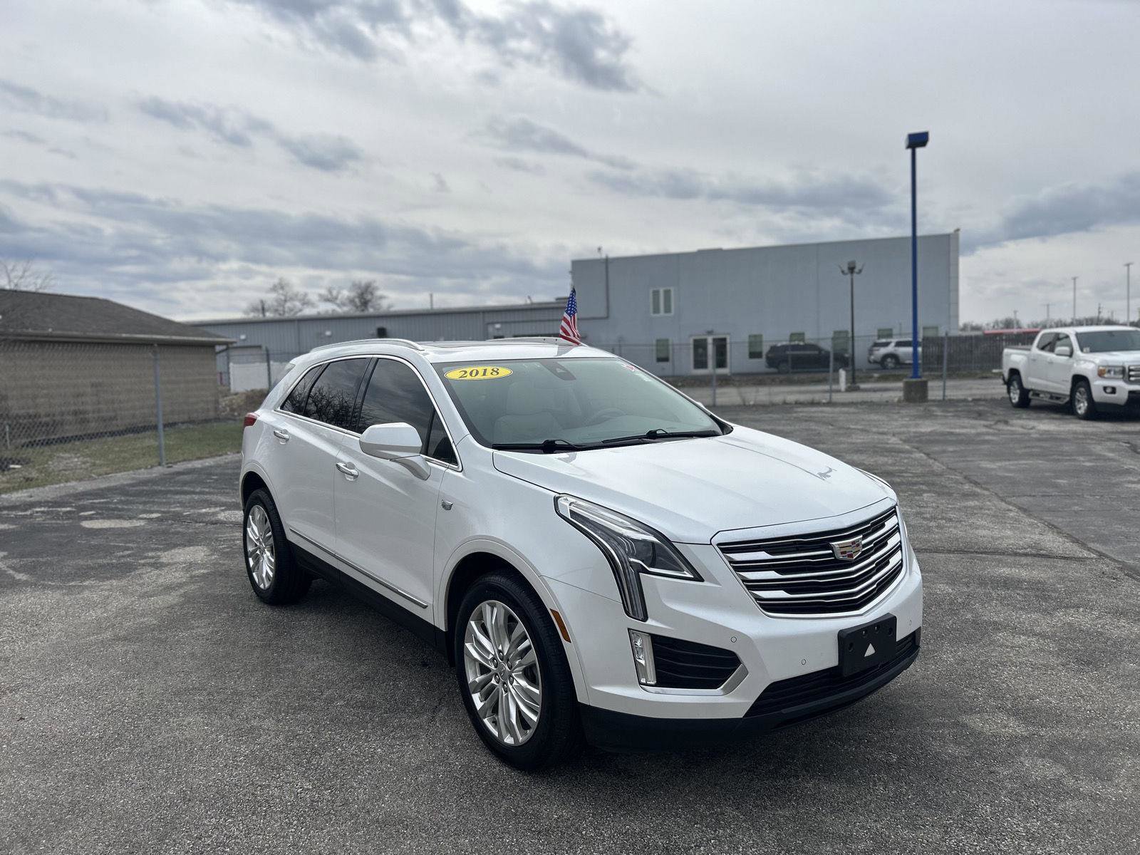Used 2018 Cadillac XT5 Premium Luxury AWD/4WD image 3