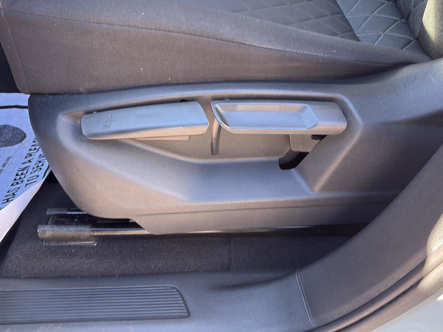 Used 2018 Volkswagen Atlas S image 12