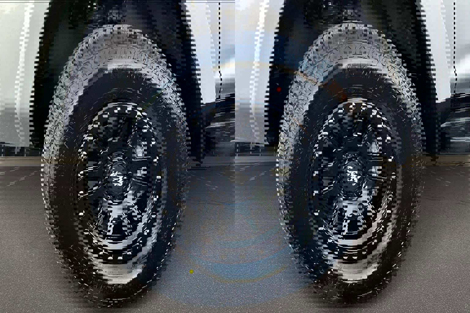 Used 2024 Toyota 4Runner TRD Off-Road Premium image 8