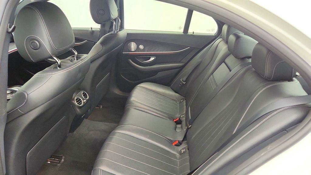 Used 2020 Mercedes-Benz E 350 4MATIC Sedan image 21