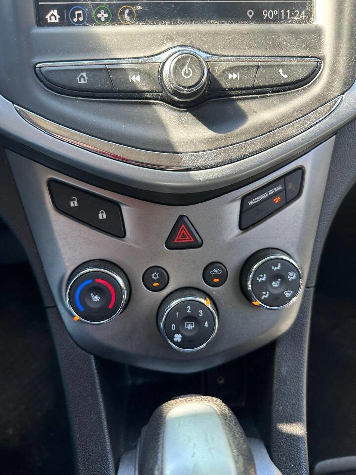 Used 2019 Chevrolet Sonic LT w/ Convenience Package image 44