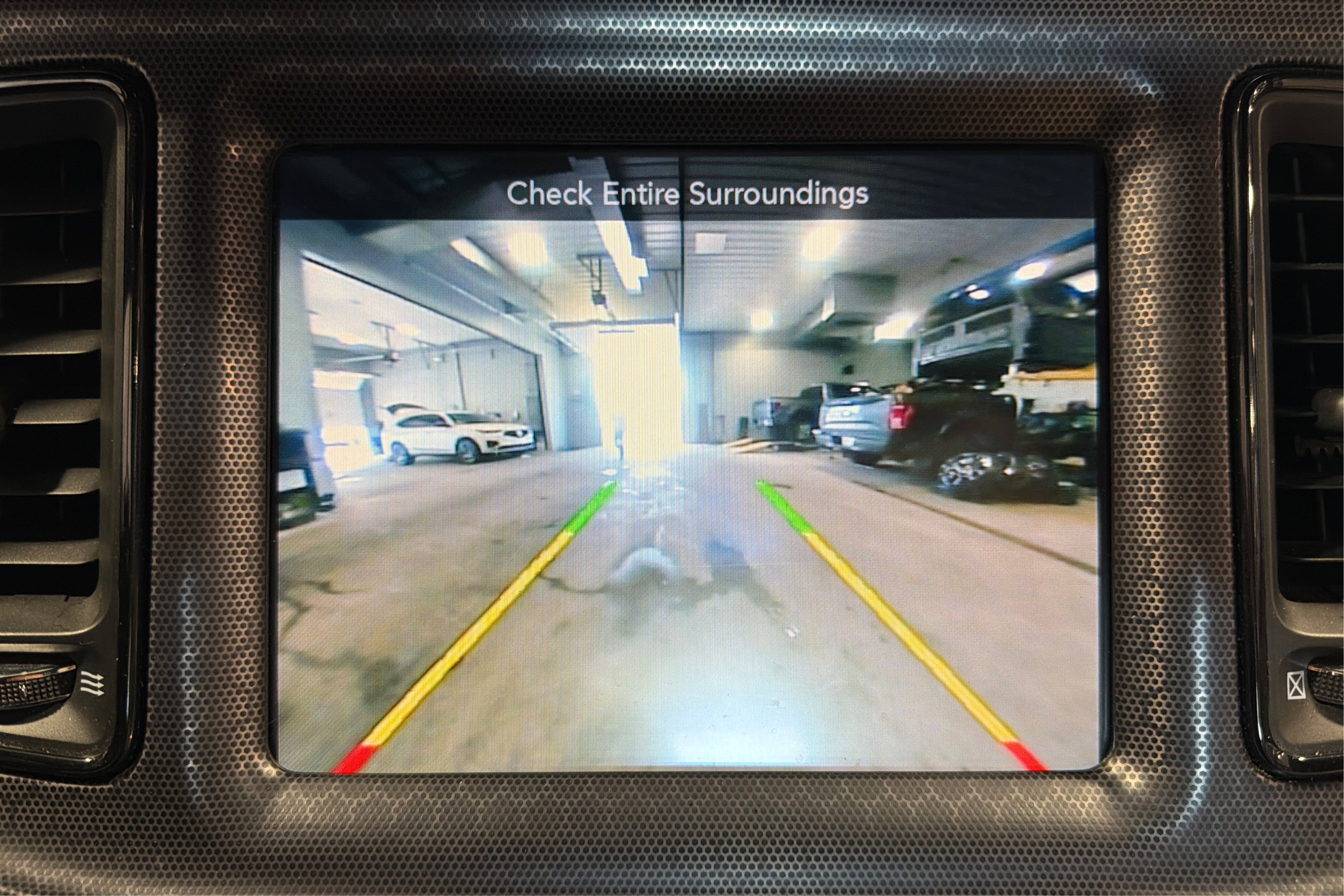 Used 2016 Dodge Challenger SXT Plus RWD image 28