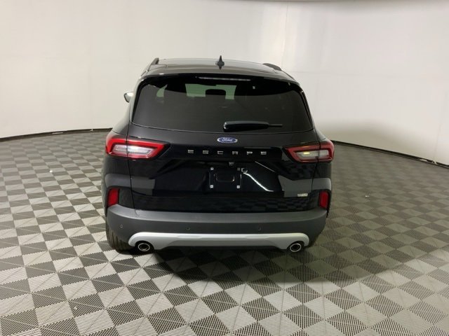 New 2026 Ford Escape SE image 9