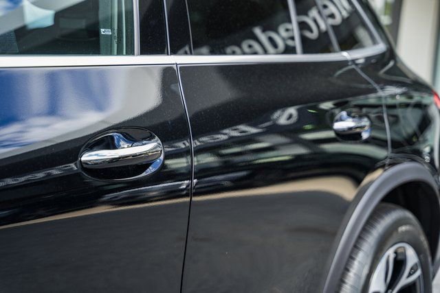 New 2025 Mercedes-Benz GLC 350e 4MATIC image 17