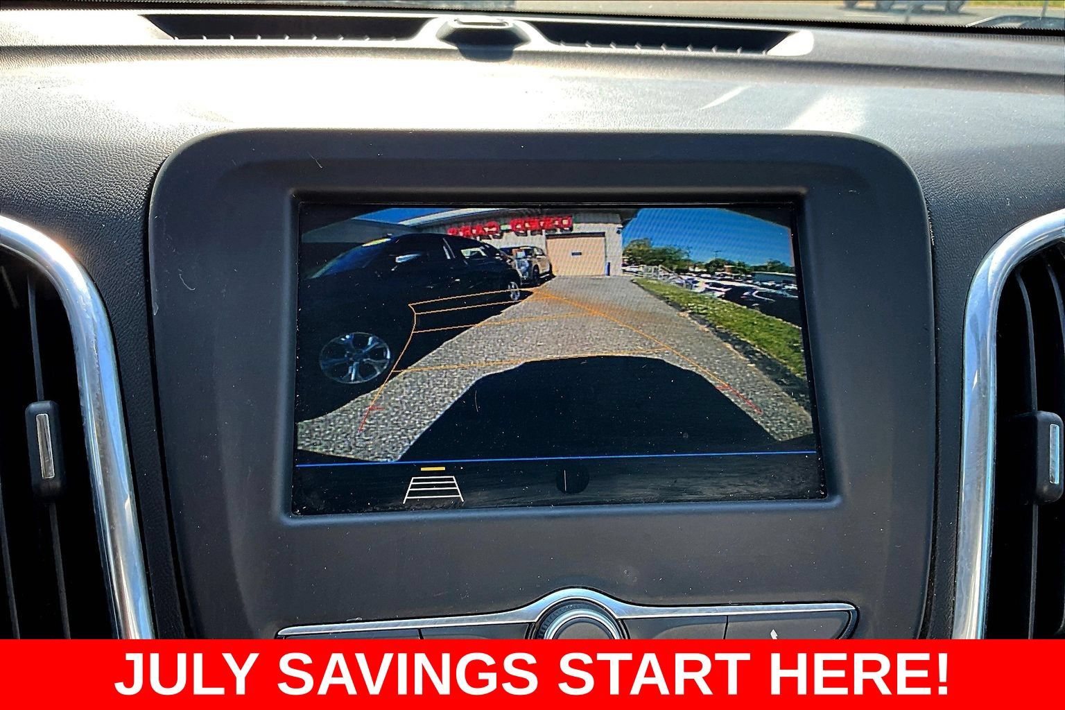 Used 2019 Chevrolet Equinox LT AWD/4WD image 17