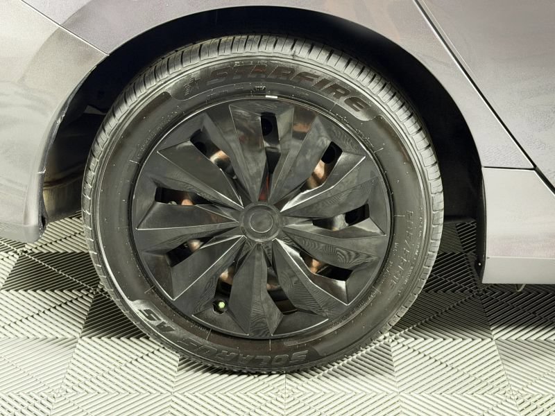 Used 2019 Honda Civic LX image 14