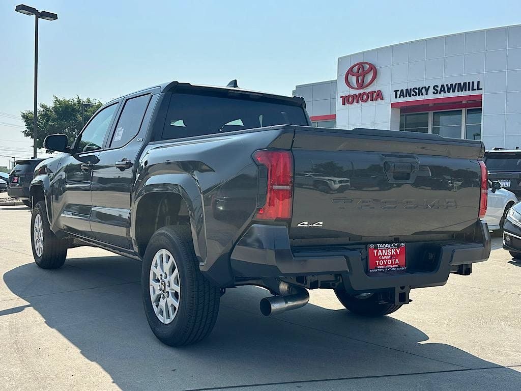 New 2026 Toyota Tacoma SR5 AWD/4WD image 4