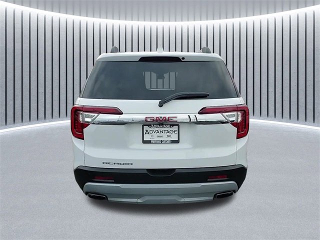 Certified 2023 GMC Acadia SLE w/ Driver Convenience Package image 4