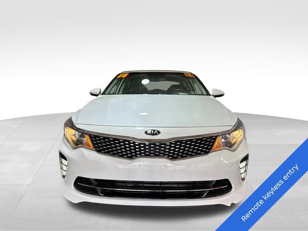 Used 2018 Kia Optima S FWD image 2