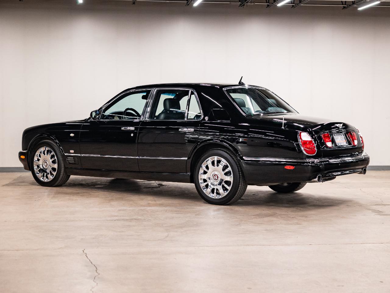Used 2005 Bentley Arnage R RWD image 26