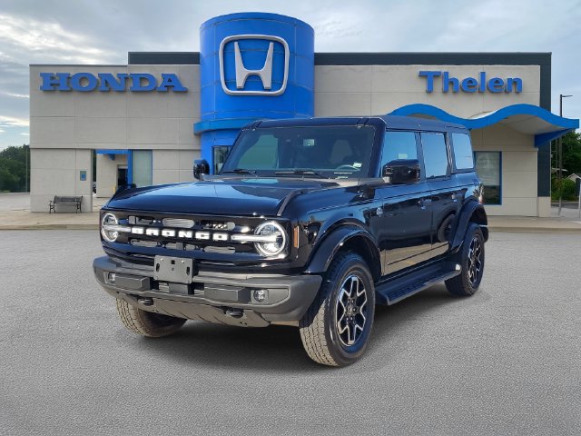 Used 2026 Ford Bronco Outer Banks AWD/4WD image 2