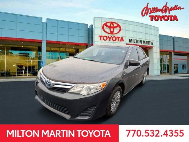 Used 2014 Toyota Camry LE image 1
