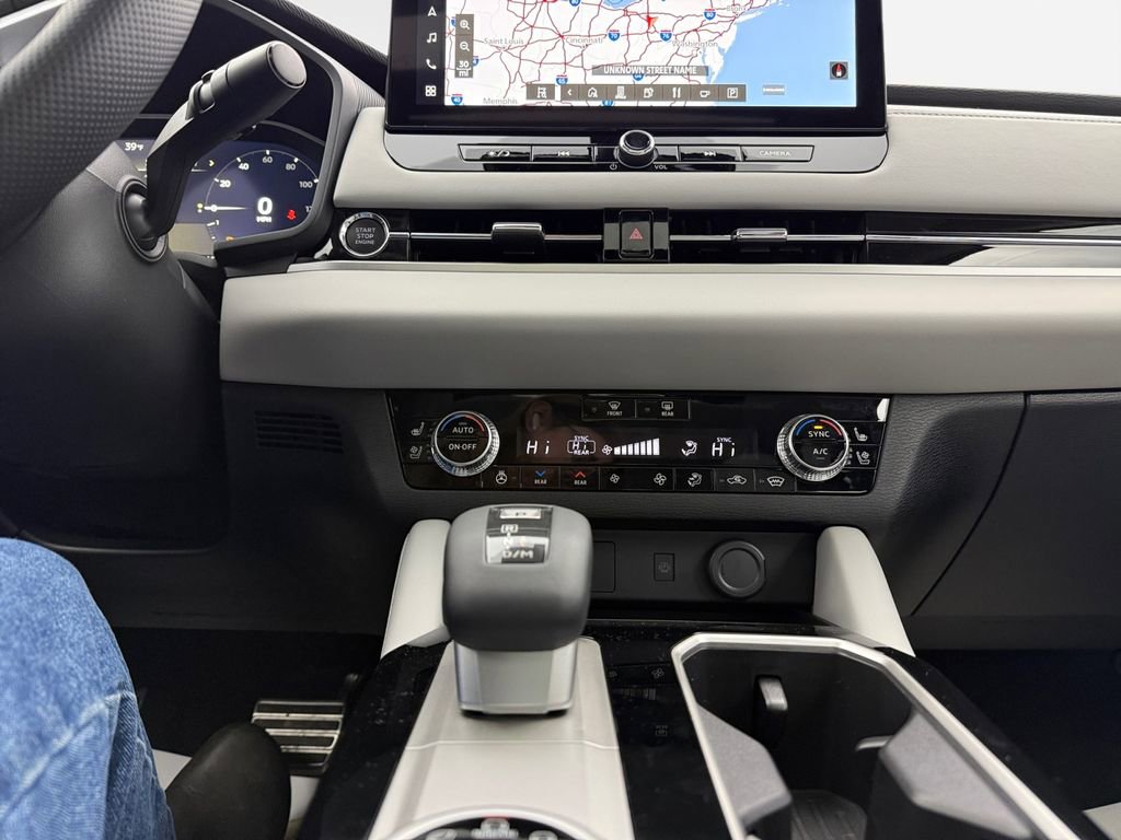 New 2026 Mitsubishi Outlander SEL image 22