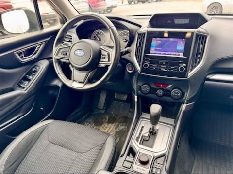 Used 2021 Subaru Forester Premium image 16