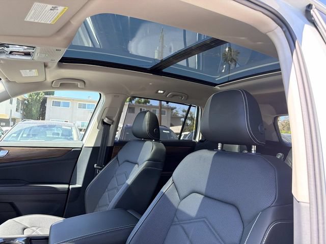 New 2026 Volkswagen Atlas SE FWD image 16