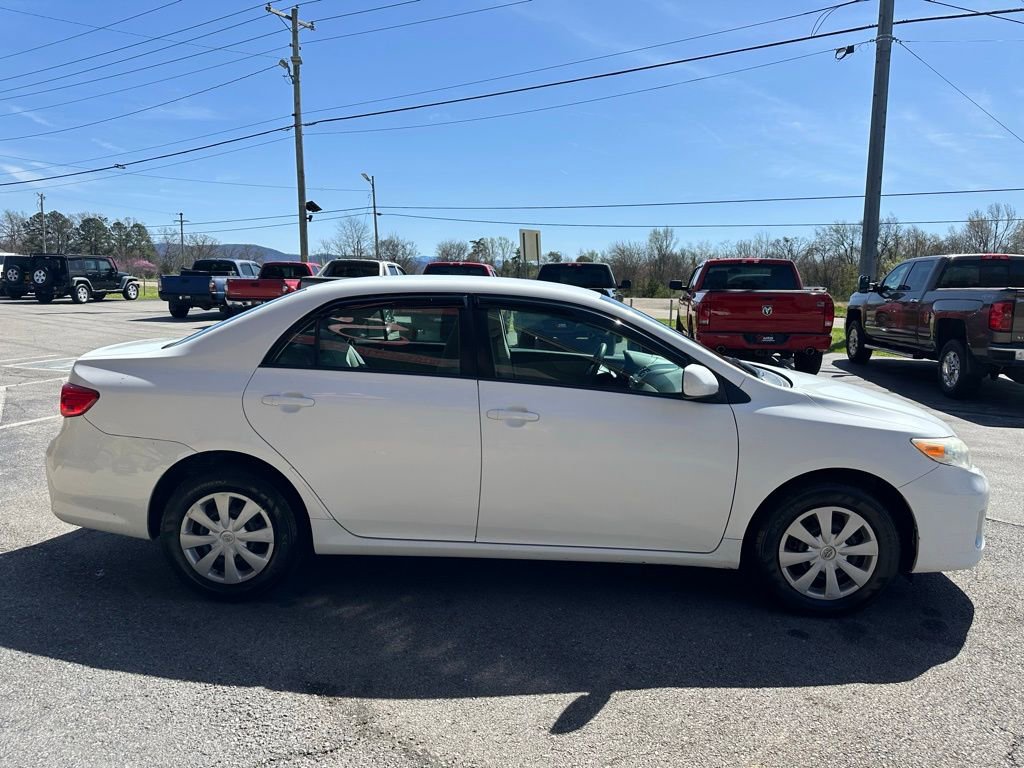 Used 2011 Toyota Corolla LE image 6