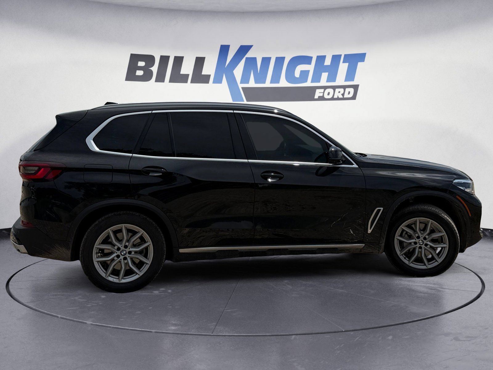 Used 2023 BMW X5 xDrive40i w/ Premium Package AWD/4WD image 6