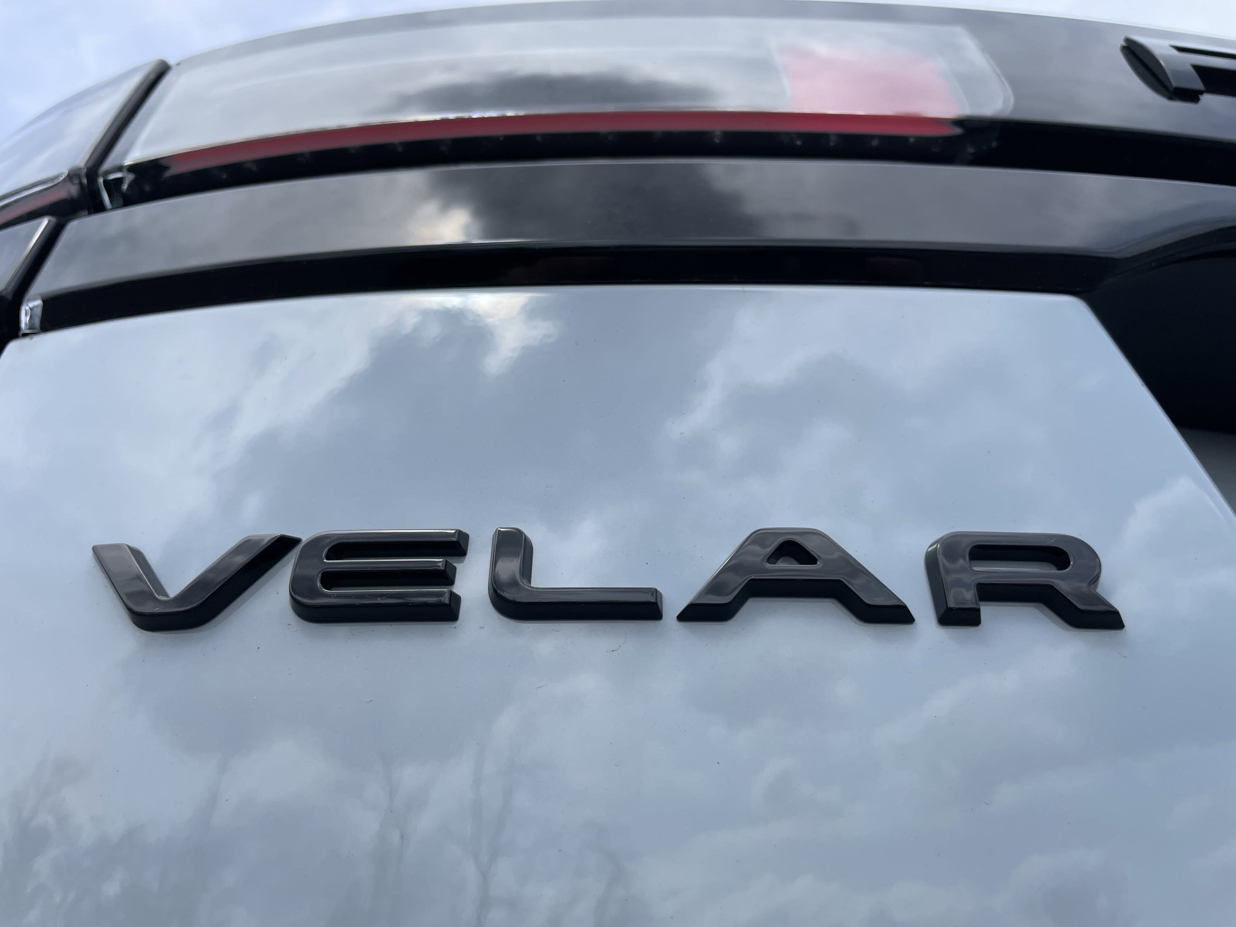 New 2026 Land Rover Range Rover Velar Dynamic SE image 33